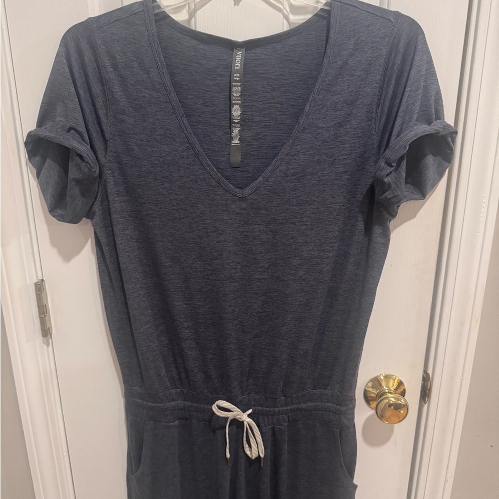 Gray V-Neck Short Sleeve Jumpsuit